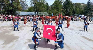 Çemişgezek'te 23 Nisan Ulusal Egemenlik ve Çocuk Bayramı etkinlikleri