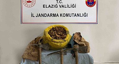 Elazığ'da 30 kilogram salep bitkisi ele geçirildi