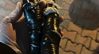 Erciş'te narkotik ekiplerinin çalışmasında esrar ve metamfetamin ele geçirildi