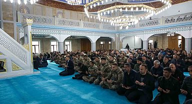 Hakkari'de şehitler için mevlit okutuldu