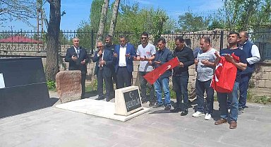 Iğdır'da Ermenilerin katlettiği şehitler dualarla anıldı