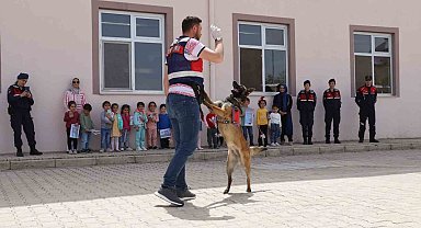 Jandarmanın 185'inci kuruluş yıldönümünde çocuklara özel etkinlik