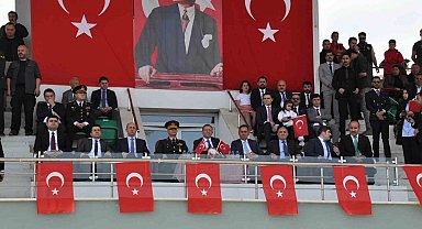 Kars'ta 23 Nisan coşkusu