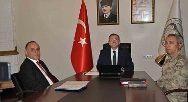 Kars'ta asayiş ve güvenlik toplantısı yapıldı