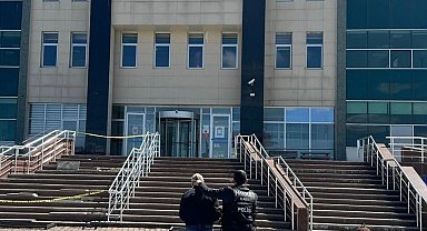 Kars'ta gözlük kabından uyuşturucu çıktı