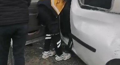 Kars'ta trafik kazası: 3 yaralı