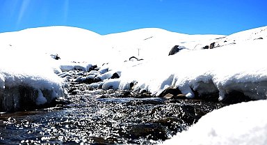 Meteorolojinde kar erimesi ve çığ uyarısı