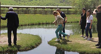 Rotahane'nin durağı 'Yüzen Adalar' oldu