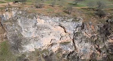 Tunceli'de kaya düşme tehlikesi bulunan mevkide inceleme yapıldı