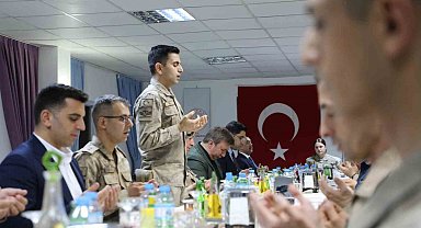 Vali Aydoğdu, jandarmayla iftar yaptı