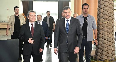 Vali Çiftçi'ye sağlık hizmetleri brifingi