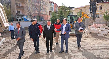 Vali Eldivan, satış mağazalarının proje çalışmalarını yerinde inceledi