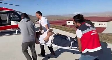 Van'da ambulans helikopter 64 yaşındaki hasta için havalandı