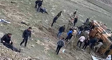 Van'da askeri araç kaza yaptı: 6 yaralı