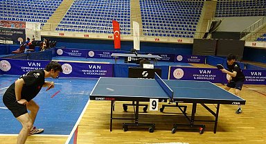 Van'da Süper Lig Masa Tenisi Müsabakaları tamamlandı