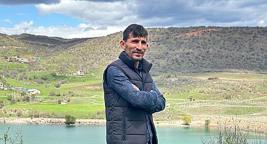 Yolda yürürken 800 bin liralık çekini düşürdü, bulana ödül verecek