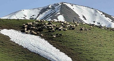 Yüksekova'da 2 mevsim bir arada