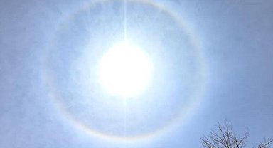 Yüksekova'da güneşin etrafında oluşan hale büyük ilgi gördü