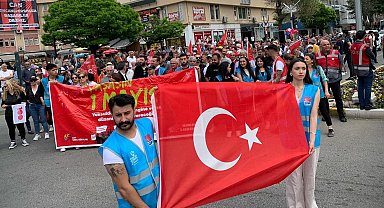 1 Mayıs Erzincan'da kutlandı