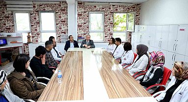 Ağrı Milli Eğitim Müdürü Kökrek, öğretmenlere "Türkiye Yüzyılı Maarif Modeli"ni anlattı