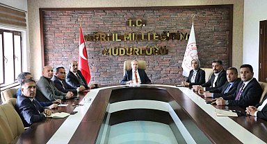 Ağrı Milli Eğitim Müdürü Kökrek'ten "Türkiye Yüzyılı Maarif Modeli"ne destek