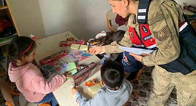 Ağrı'da jandarmadan öğrencilere "mahremiyet" eğitimi