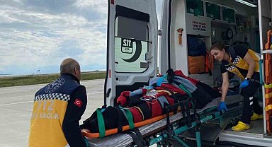 Attan düşen hasta helikopter ambulansla Van'a sevk edildi