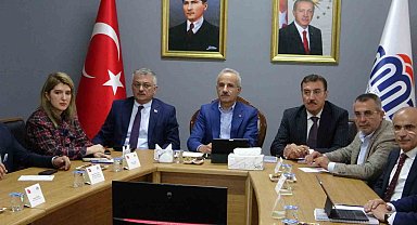 Bakan Uraloğlu, Malatya'da temaslarda bulunuyor