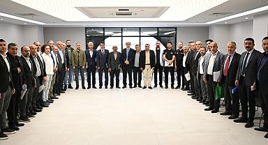 Başkan Geçit muhtarlarla istişare toplantılarına devam etti