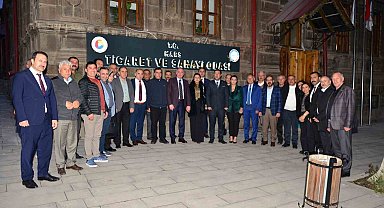 Başkan Özakalın'dan, bölge oda ve borsalara ziyaret