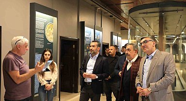 Başkan Şerifoğulları, Kent Müzesi'ni inceledi
