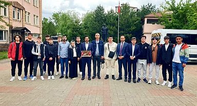 Edirneli öğrenciler Güroymak'a misafir oldu