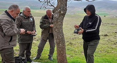 Elazığ'da fotokapanların bakımı yapıldı