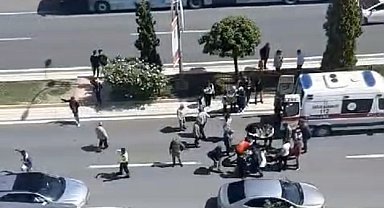 Elazığ'da otomobilin çarptığı kadın yaralandı