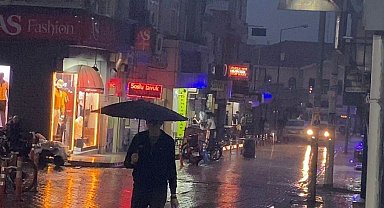 Elazığ'da sağanak etkili oldu