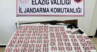 Elazığ'da uyuşturucu operasyonu: 2 bin 751 adet sentetik ecza hap ele geçirildi