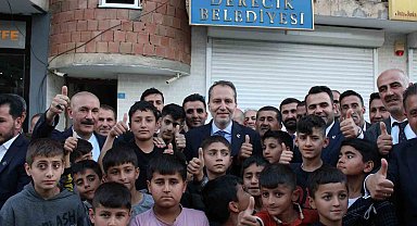 Erbakan: "Hakkari'de bir belediye almak batıdaki başka bir ilden 10 belediye almakla eş değer"