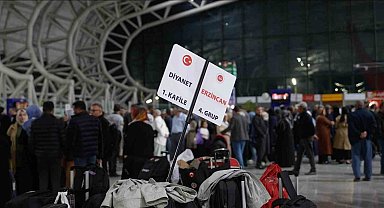 Erzincan'dan hac kafilesi dualarla uğurlandı