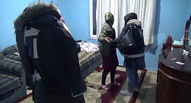 Erzurum'da kaçak göçmen operasyonu: 13 kaçak göçmen yakalandı