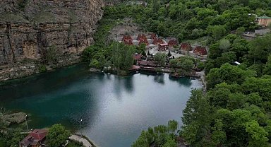 Erzurum'daki Yedi Göller turistleri büyülüyor