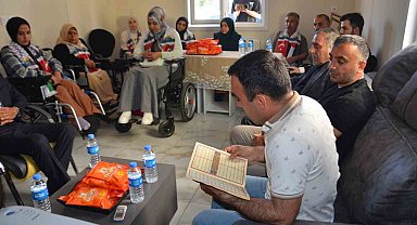 Filistin'de hayatını kaybedenler için Mevlid-i Şerif okutuldu