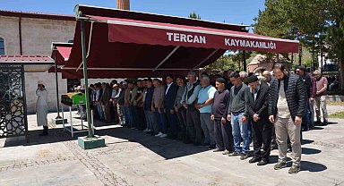Fırat Nehrinde cesedi bulunan Gündoğdu son yolculuğuna uğurlandı