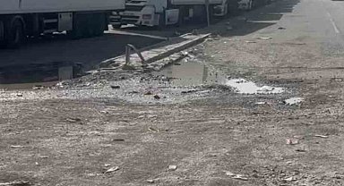 Gürbulak'ta kilometrelerce uzunlukta tır kuyruğu