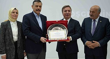 Hafız Vali, "Hafız Kal" yarışmasının birincisi oldu