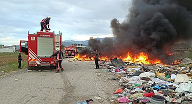 Hurdacılar sitesinde korkutan yangın