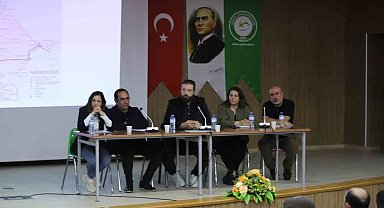 Iğdır Üniversitesi'nde "Zengezur Ulaştırma Koridorunun Bölgesel ve Küresel Etkileri" paneli