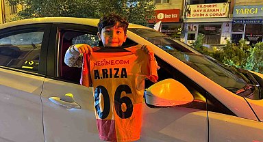 Iğdır'da yüzlerce kişi şampiyonluk sevinci yaşadı