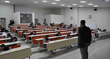 Kars'ta LGS, TYT ve AYT deneme sınavı