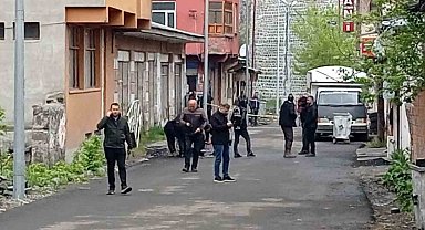 Kars'ta şüpheli valiz patlatıldı