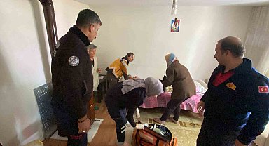 Kendisinden haber alınamayan kadın son anda kurtarıldı